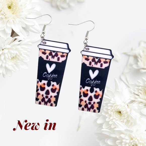 Leopard Coffee Heart Cup Earrings - Picture 6 of 11